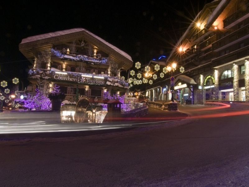 Madame Vacances - Hotel Courchevel Olympic Экстерьер фото