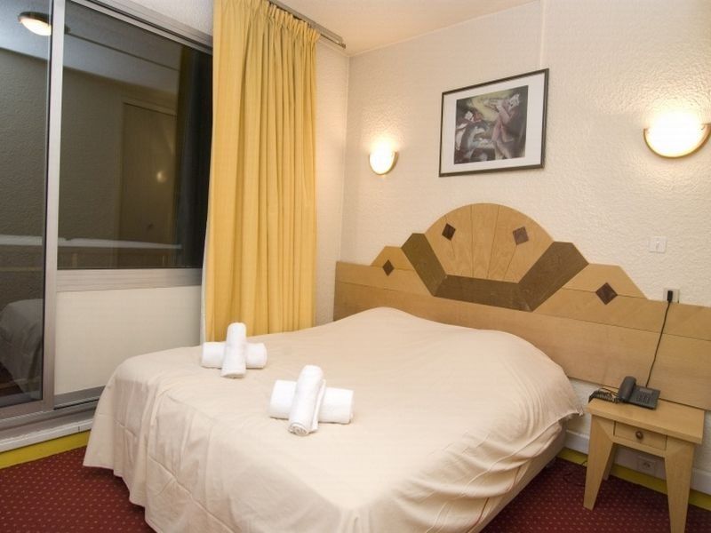 Madame Vacances - Hotel Courchevel Olympic Экстерьер фото