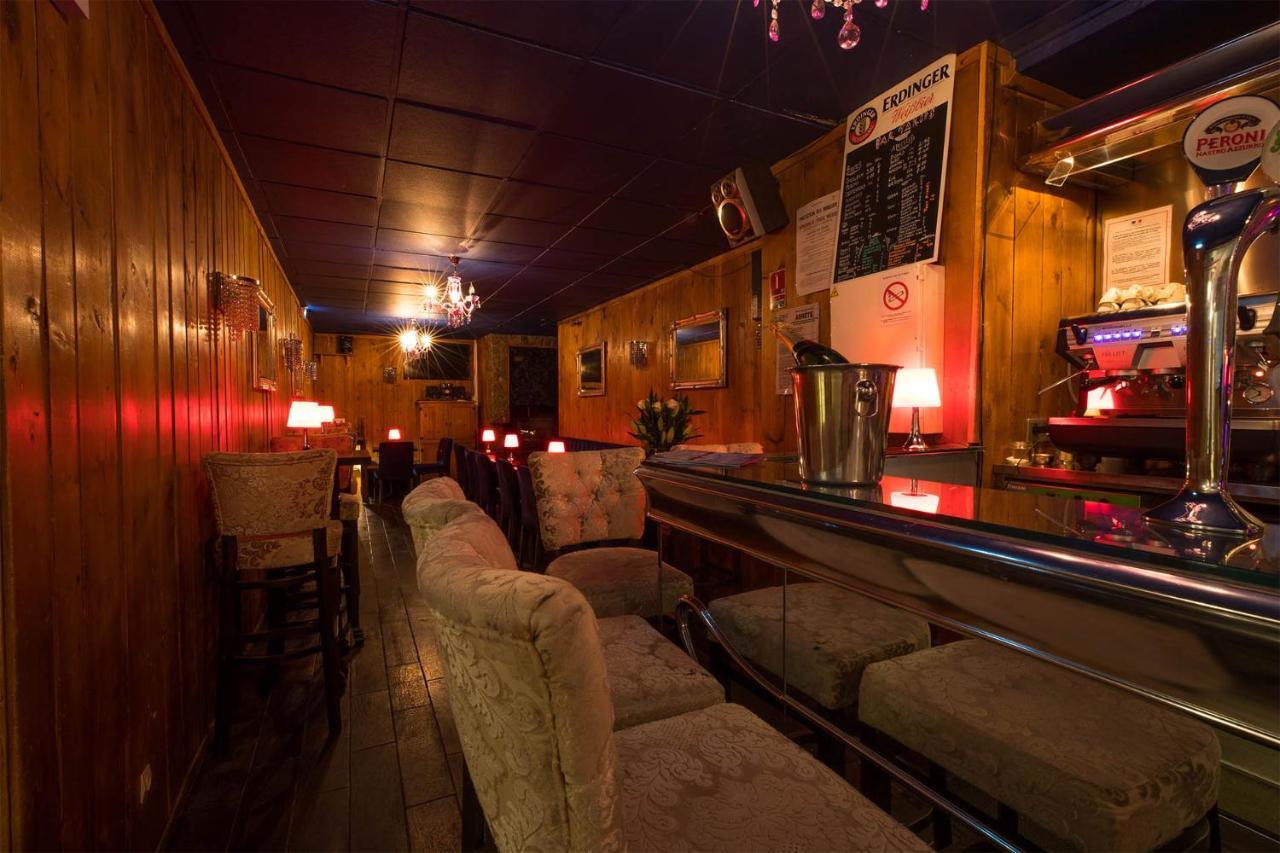 Madame Vacances - Hotel Courchevel Olympic Экстерьер фото